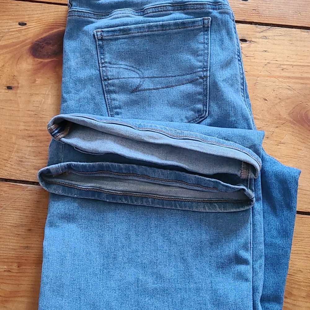 American Eagle next level stretch jeans